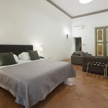 Santa Chiara Boutique Hotel-2